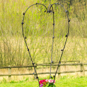 Roamwild PestOff Heart Station Feeder Set