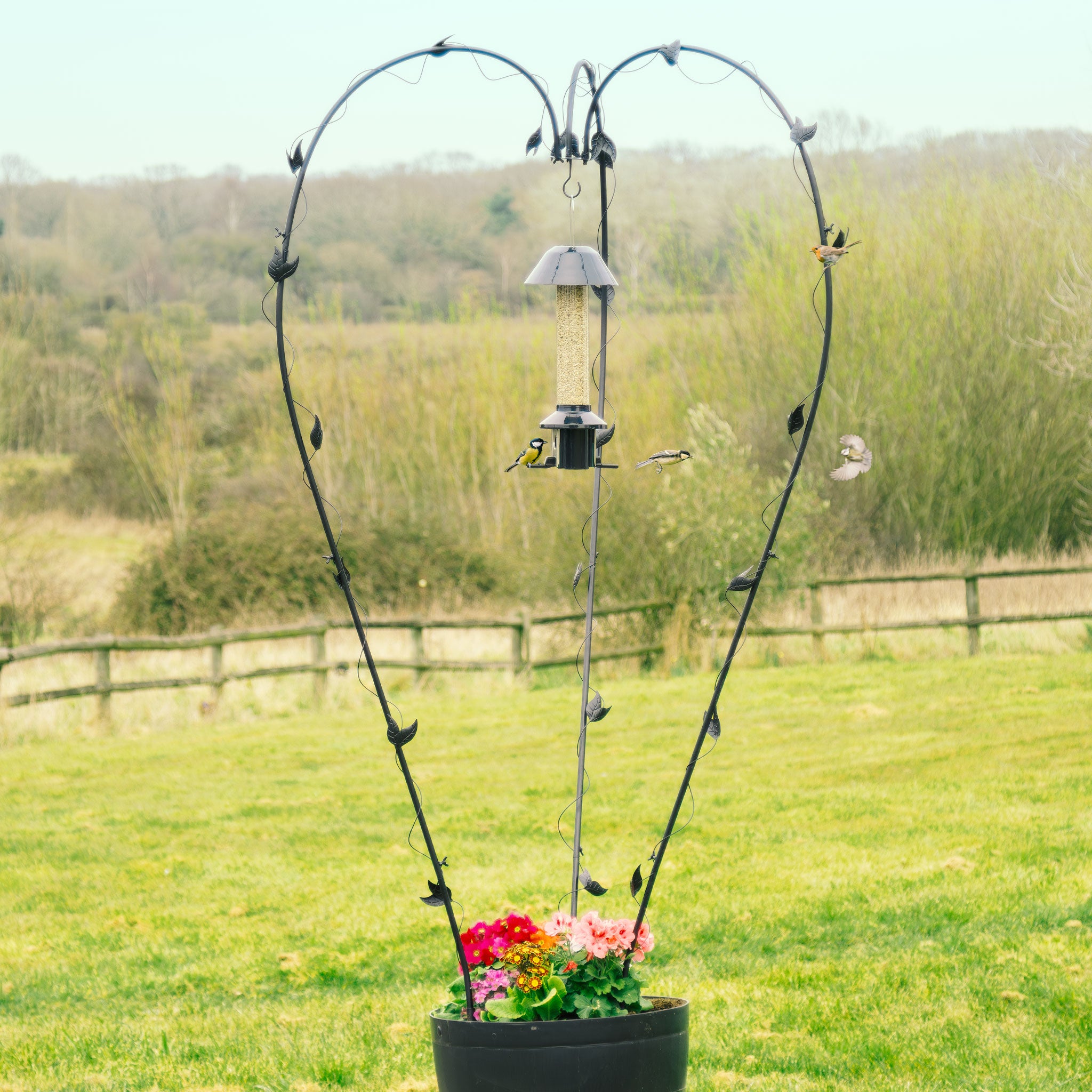 Roamwild PestOff Heart Station