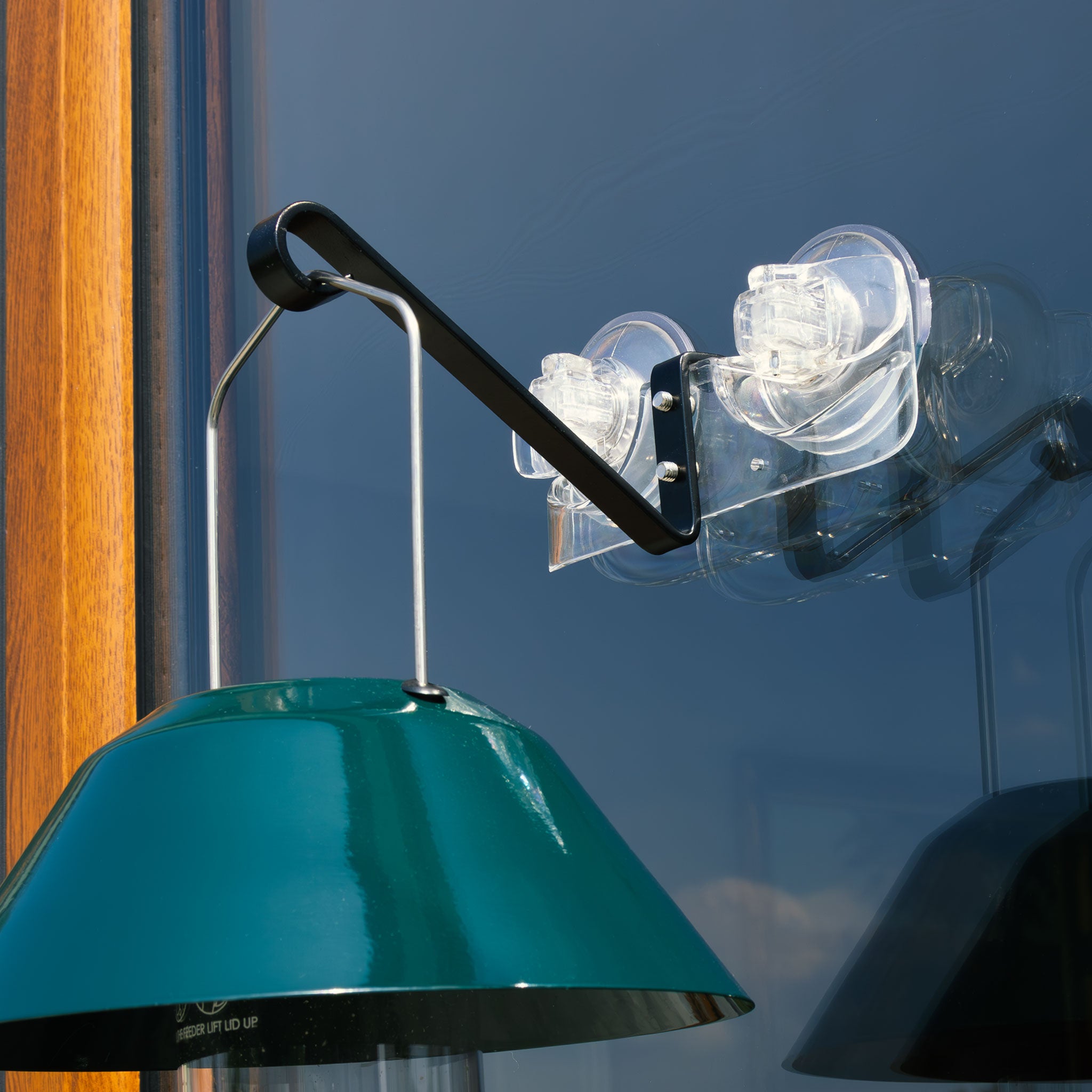 PestOff Window Mounting Bracket – Roamwild