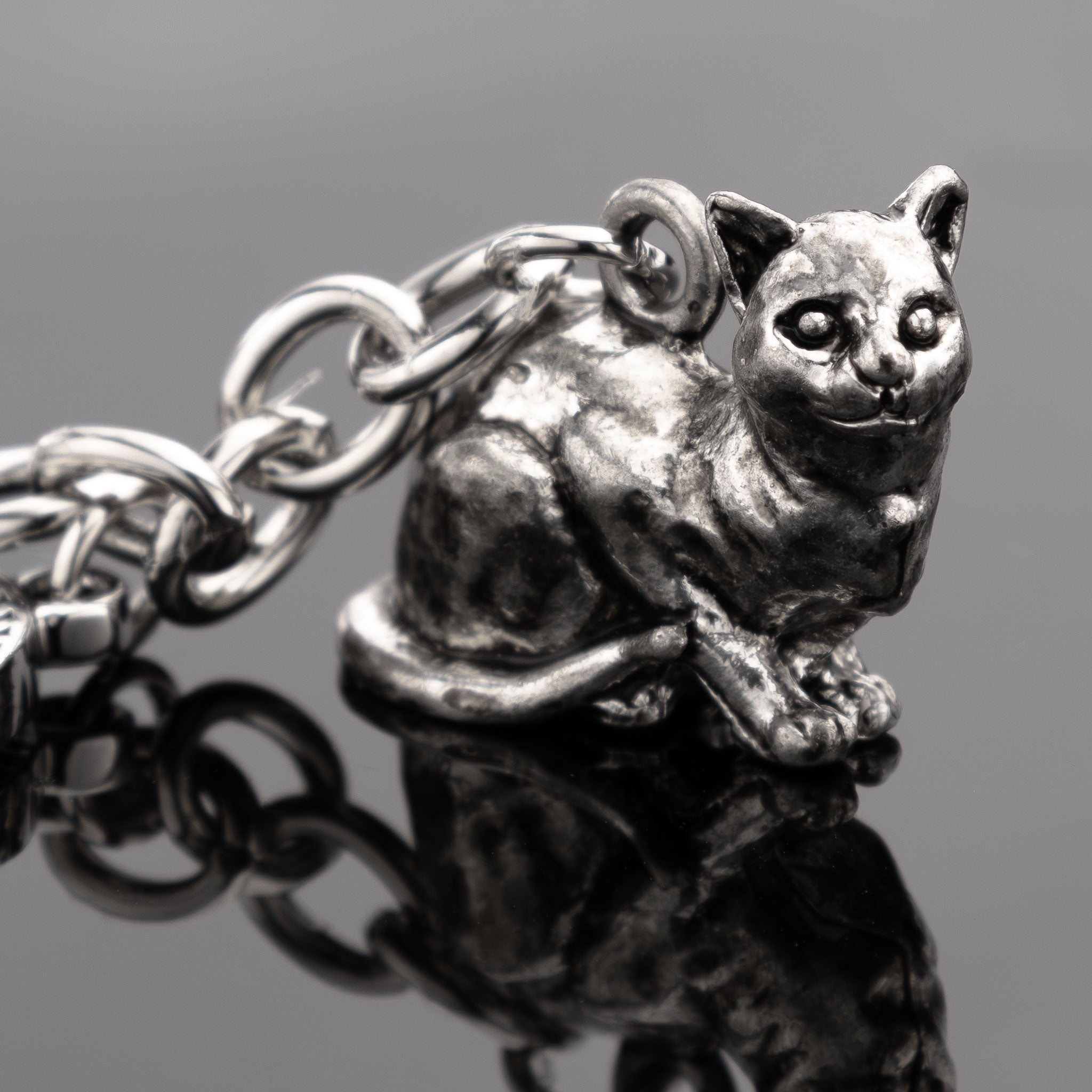 Kleine Rassen – Hochdetaillierter Hunde-Schlüsselanhänger aus Metall 