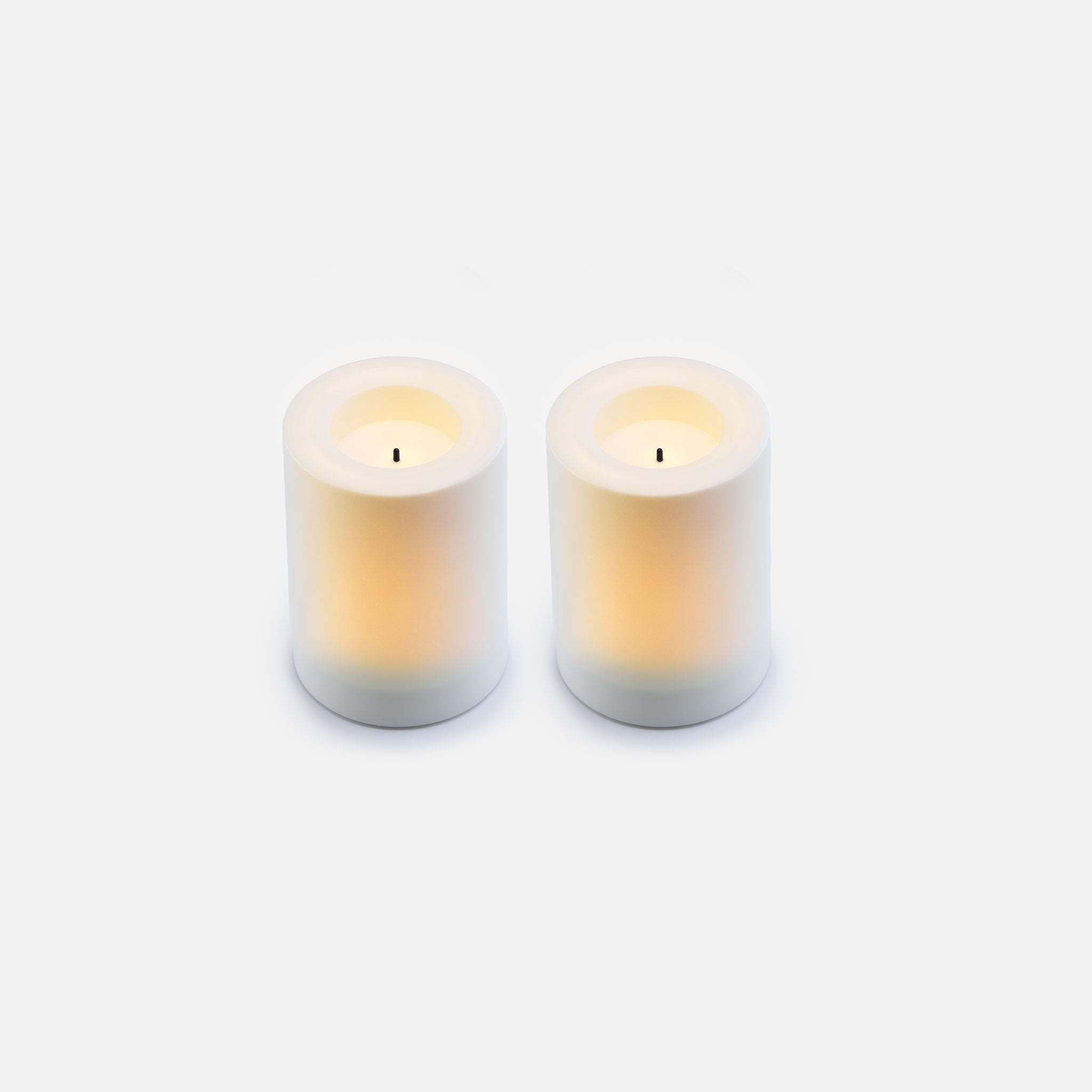 Outdoor Flameless Battery Candles 4 Inch (Small)