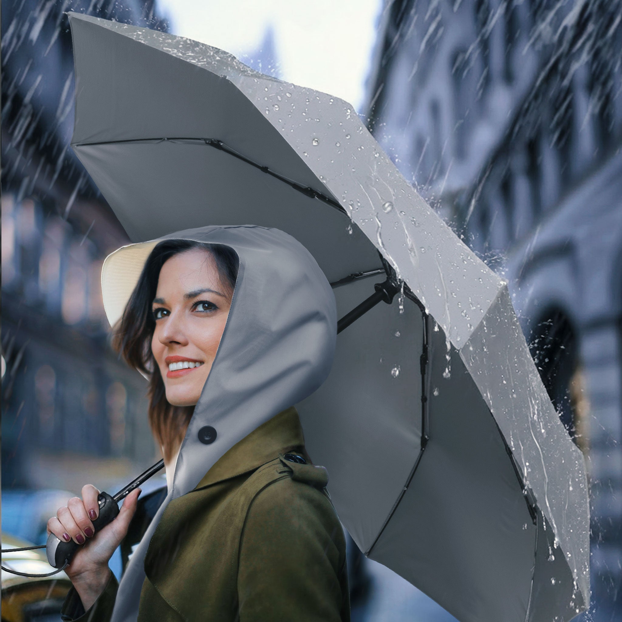 Roamwild Mi-Hood™ Plus Umbrella: The Perfect Hair Protection Solution